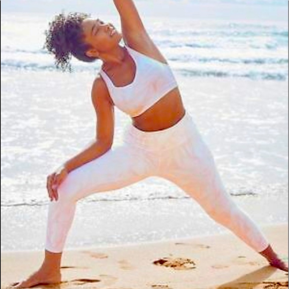 ATHLETA HIGH RISE SWIRL CHATURANGA 7/8 PANTS